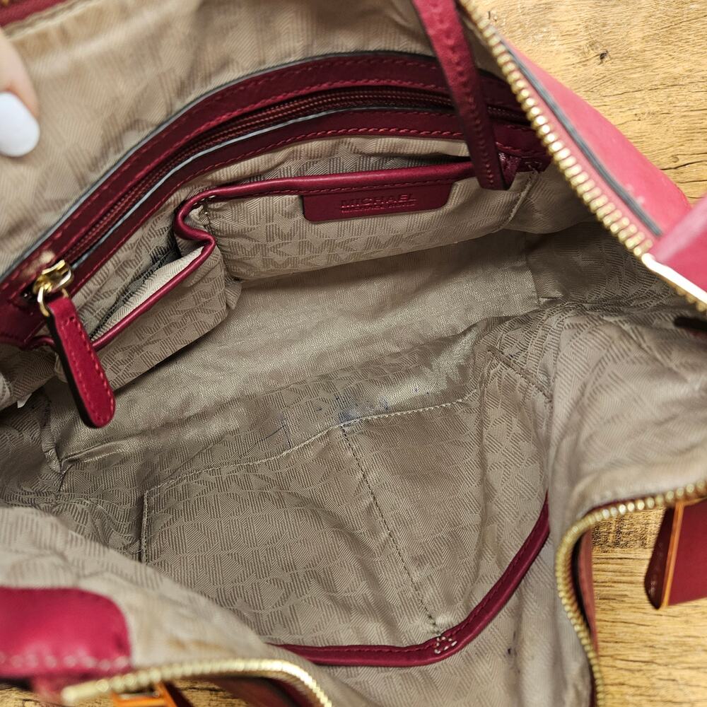 Michael Kors Matilda Red Leather Gold shoulder bag Purse Wristlet Wallet Set - Picture 7 of 12